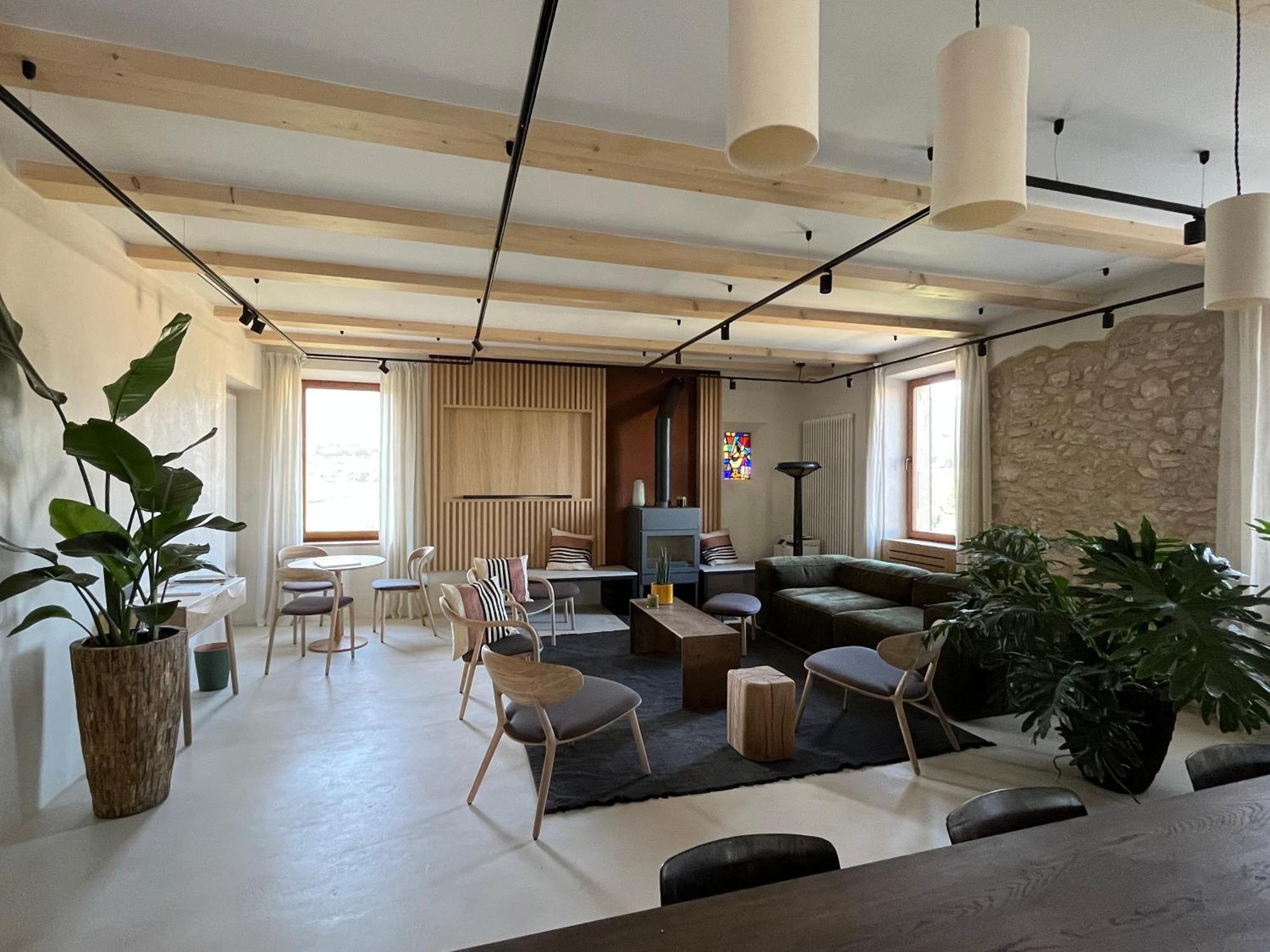 Le Pavadou B&B Methamis ภายนอก รูปภาพ